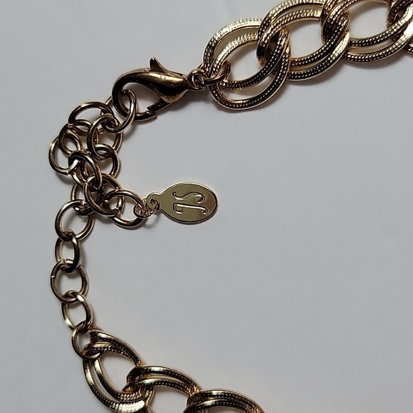 Jessica Simpson gold tone necklace with blue red and black crystal glass beading - Picture 5 of 6